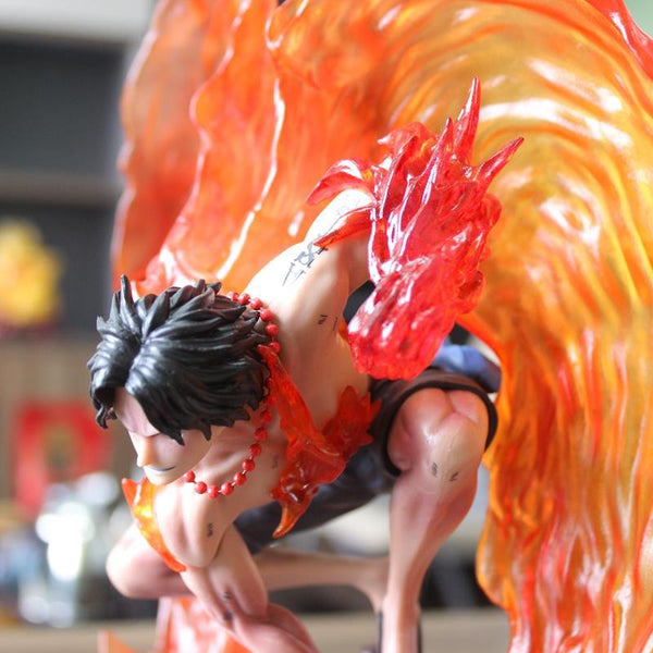 FIGURINE ONE PIECE ACE AUX POINGS ARDENTS - one-piece-stores