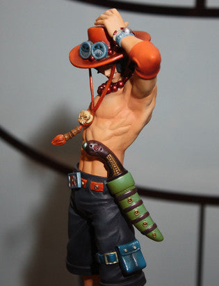 FIGURINE ONE PIECE LUFFY & ACE - one-piece-stores