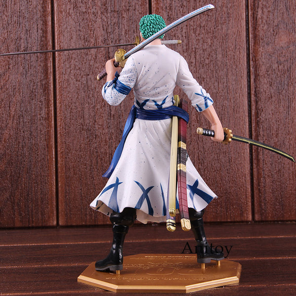 FIGURINE ONE PIECE RORONOA ZORO RYUMA - one-piece-stores