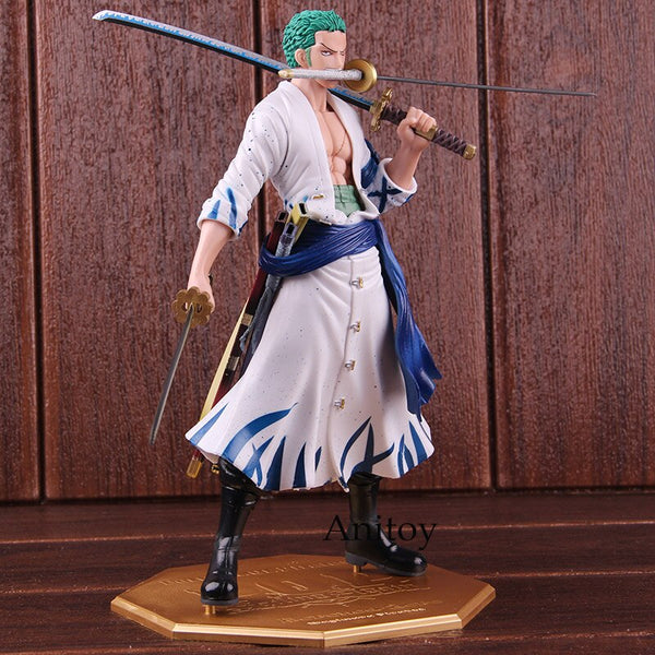 FIGURINE ONE PIECE RORONOA ZORO RYUMA - one-piece-stores