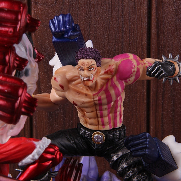 FIGURINE ONE PIECE MONKEY D. LUFFY VS CHARLOTTE KATAKURI - one-piece-stores